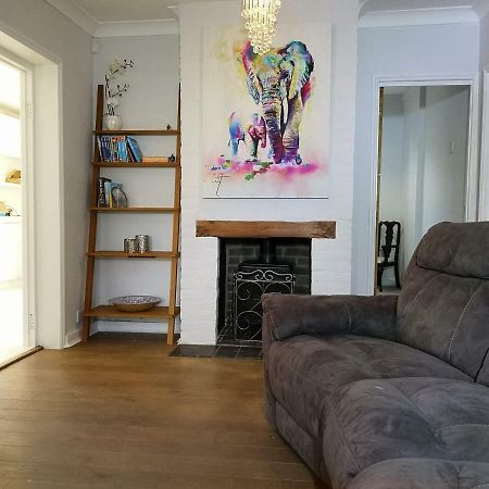 Easytoostay Paygate Cottage Brenchley エクステリア 写真